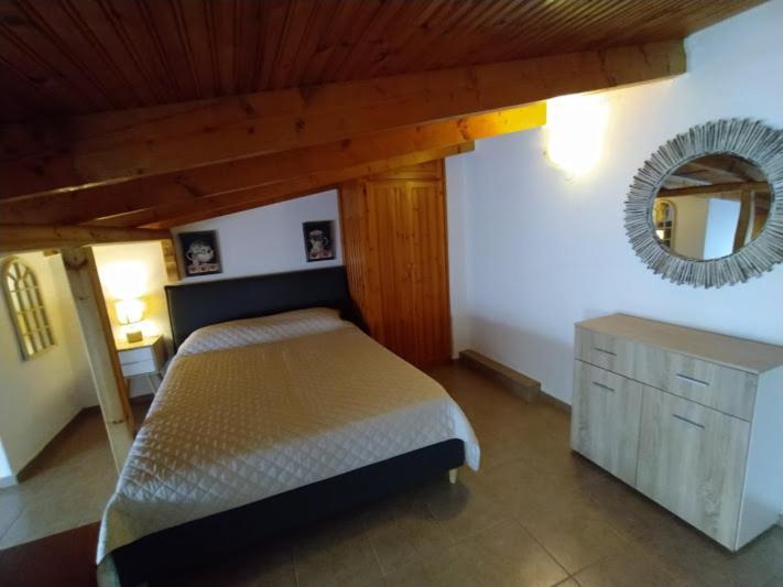 Ideal Family House Néa Péramos المظهر الخارجي الصورة