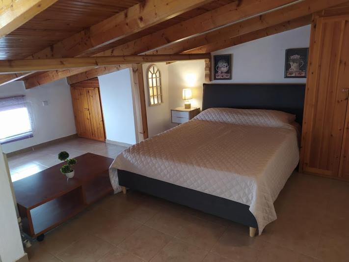 Ideal Family House Néa Péramos المظهر الخارجي الصورة